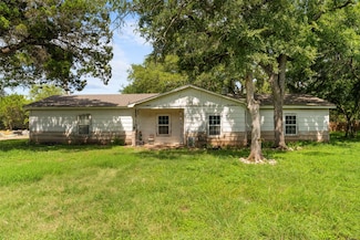 517 County Road 1700, Clifton, TX 76634