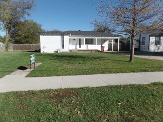 218 Howard St, Royse City, TX 75189