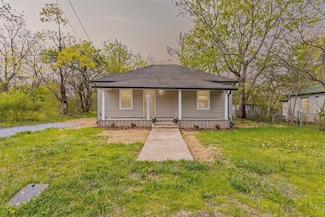 607 Colerain St, La Fayette, GA 30728