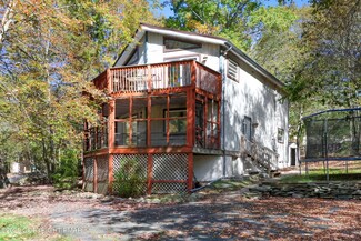 20 Floral Dr, Thornhurst Township, PA 18424