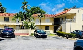8701 SW 12th St Unit 30, Miami, FL 33174