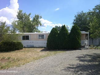 6415 N Warbonnet Dr, Prescott Valley, AZ 86314