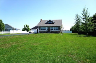 1913 N 1st St, Winterset, IA 50273