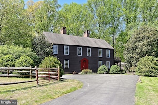 7312 Blue Dan Ln, Clifton, VA 20124