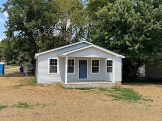 156 Barksdale Ave, McKenzie, TN 38201