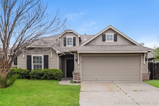 10704 N 153rd Ave E, Owasso, OK 74055