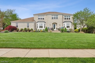 9 Silver Spring Ct, East Hanover, NJ 07936