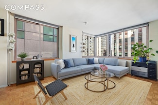 235 E 40th St Unit 27D, New York, NY 10016