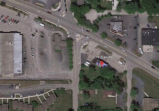 307 E State Rd, Island Lake, IL 60042