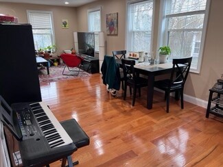 298 Wickenden St Unit 7, Providence, RI 02903