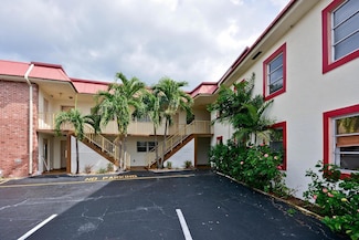 308 Southwind Ct Unit 6, North Palm Beach, FL 33408