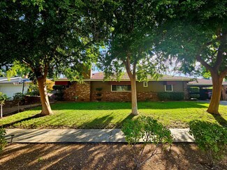 5098 N Del Mar Ave, Fresno, CA 93704