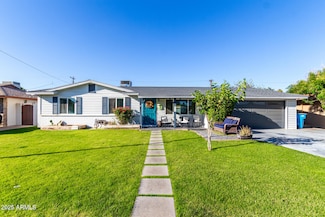 2216 W Berridge Ln, Phoenix, AZ 85015