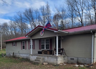 3570 Old Highway 31 E, Westmoreland, TN 37186