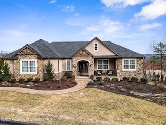 15 Stonehill Rd, Old Forge, PA 18518