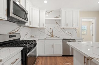 7513 Cimarron St, Los Angeles, CA 90047