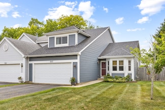 1527 S Pembroke Dr, South Elgin, IL 60177
