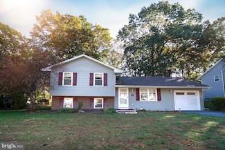 5553 Edsel St, Harrisburg, PA 17109