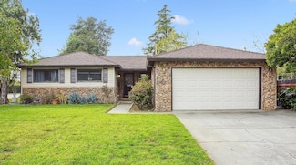 820 Barbara Way, Woodland, CA 95776