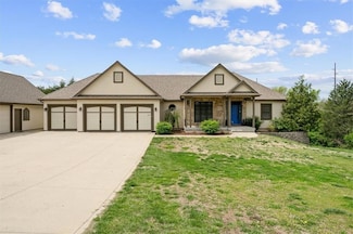1713 SW Stutley Rd, Topeka, KS 66615