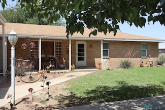 1102 S Saddler St, Deming, NM 88030