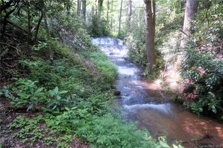 3132 Parkway Rd, Rosman, NC 28772