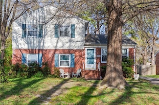 215 Madrid Dr, Hampton, VA 23669