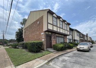 #104 7700 Creekbend Dr Unit 104, Houston, TX 77071