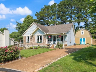 709 Woodbrier Ct, Hermitage, TN 37076
