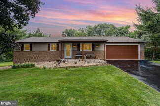 65 Griffith Ln, Manchester, PA 17345