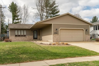 1012 33rd St NW, Rochester, MN 55901