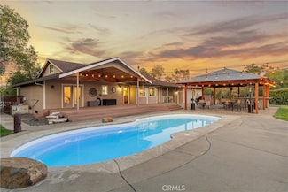 40 Gunter Ln, Oroville, CA 95966