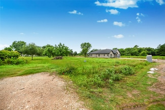605 Lily, Waller, TX 77484