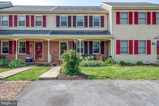 81 Robinhill Dr, Lititz, PA 17543