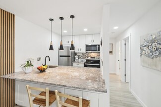 1509 Martin St Unit 7, Madison, WI 53713