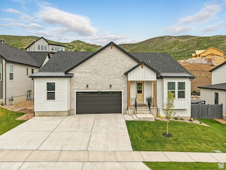 6062 N Fox Canyon Rd, Lehi, UT 84043
