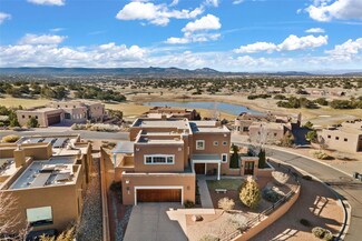 21 Camino de Colores, Santa Fe, NM 87506