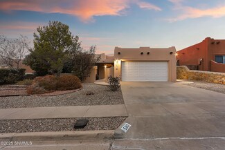 580 Canyon Point Rd, Las Cruces, NM 88011