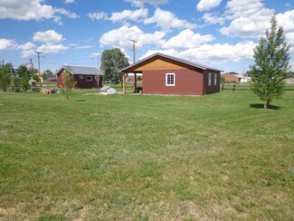 120 4th St SW, Choteau, MT 59422