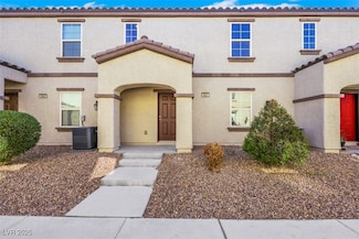 4561 Woolcomber St, Las Vegas, NV 89115