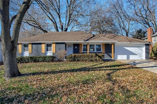 9606 Woodson Dr, Overland Park, KS 66207