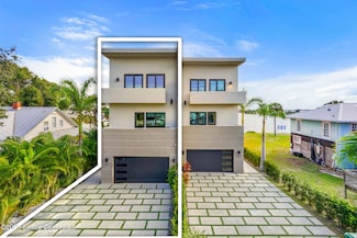 1807 Riverview Dr, Melbourne, FL 32901