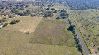 2270 Stevens Rd, Somerset, TX 78069