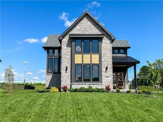1301 Larson Ave, Warrensburg, MO 64093