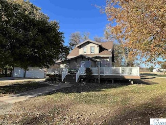 73681 290th St, Saint James, MN 56081