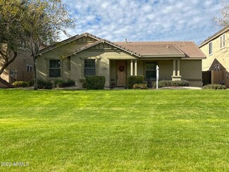 2766 E Del Rio St, Gilbert, AZ 85295