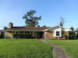 1015 Holly St, Lake Charles, LA 70601