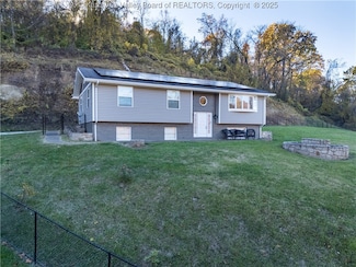 1817 Davis Cir, Charleston, WV 25387