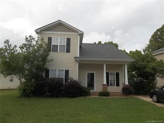 3626 Bullard St, Charlotte, NC 28208