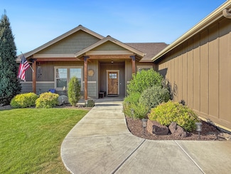 323 NW Saddle Ridge Loop, Prineville, OR 97754